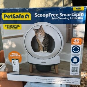 PetSafe SmartSpin Self-Cleaning Litter Box